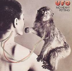 UFO : No Heavy Petting